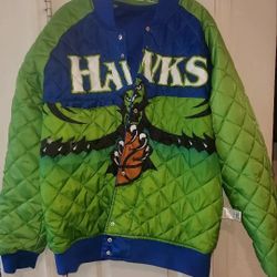 Mitchell & Ness Royal/Green Atlanta Hawks Hardwood Classics reversible jacket sizeXL
Has a few small rips .please see last 2 pictures .
76179 pick up