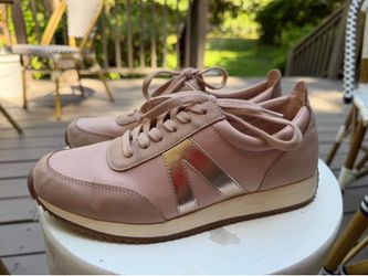 Altar'd State Pink Sneakers Size 6.5