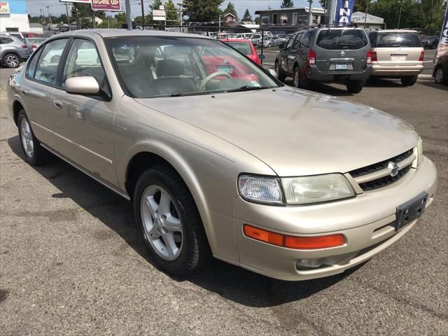 1999 Nissan Maxima