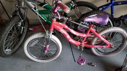 Girls bike
