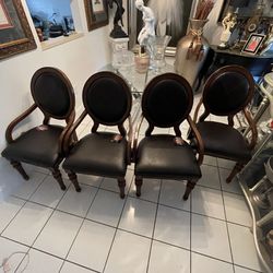 4 Dinning  Room chairs 