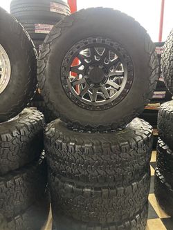 Bendo un set de Rines nuevos con llantas usadas para Toyota Tacoma Chevy Silverado