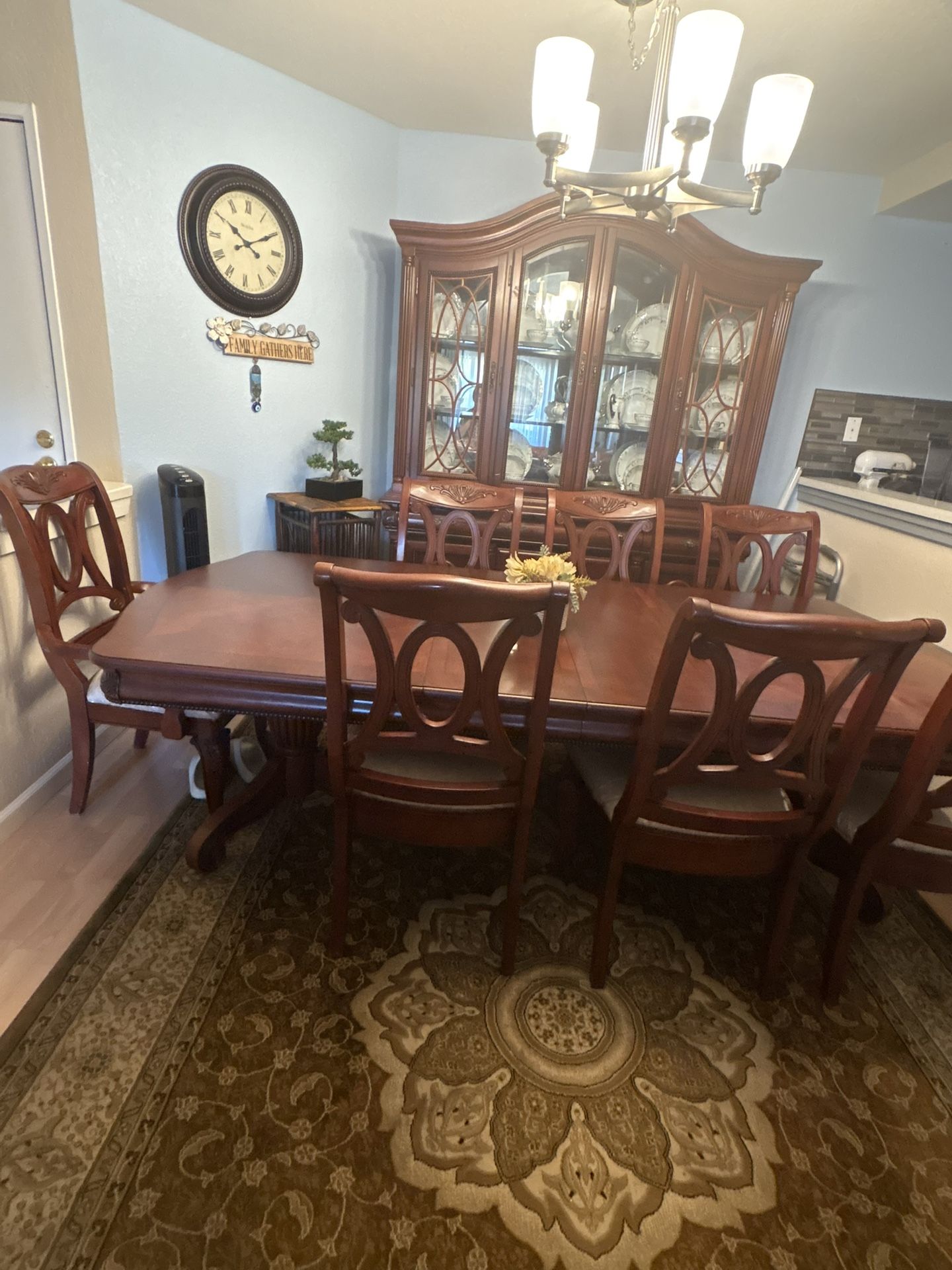 Dining Table And 8 Chairs