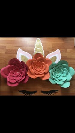 Unicorn paper decoration