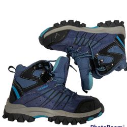 Vitike Snow boots Sz 3 Kids