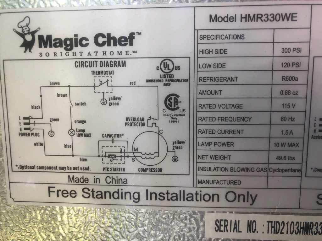Magic Chef  Mini  Fridge