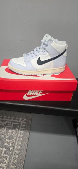 Girl Nike shoes