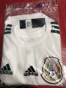 Adidas Mexico jersey boys L