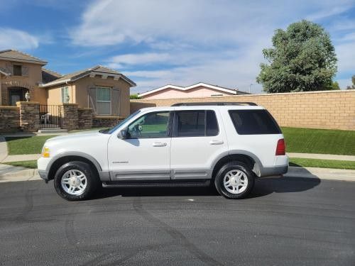 2004 Ford Explorer