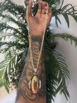 Stainless steel chain with 14k gold plating