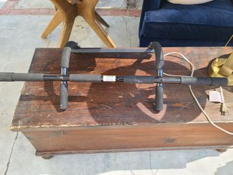Pull up bar (chinup)