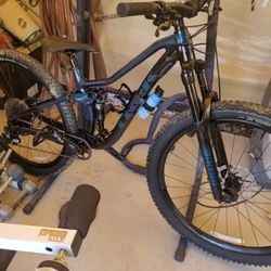 Trek Small Full Suspension 