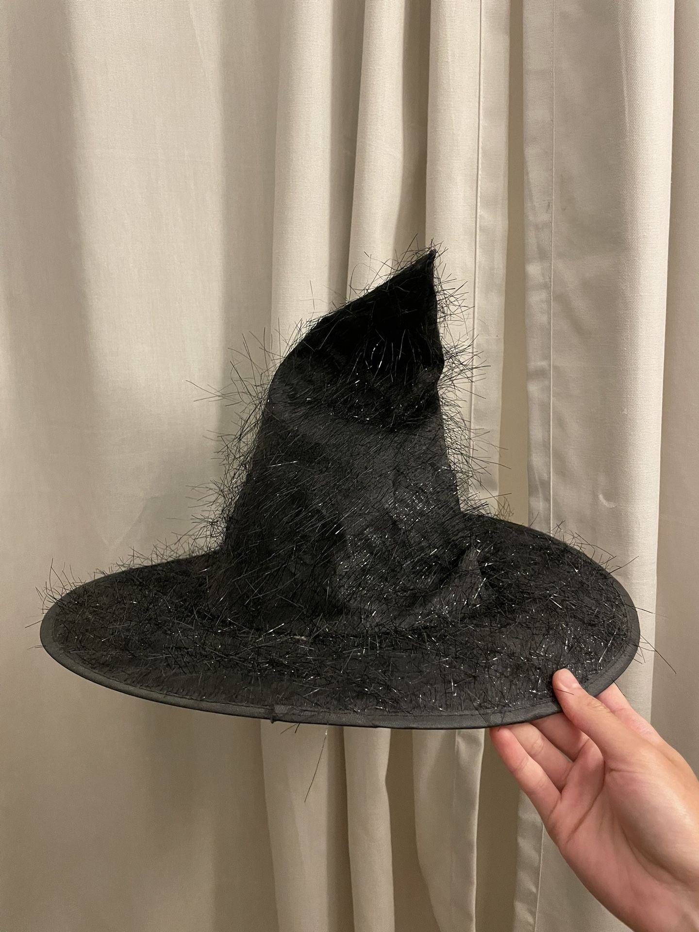 🧙♀️ Witch Costume Set – Hat + Full-Length Velvet Cape