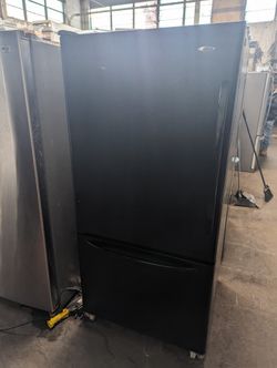 Fridge 33"W 