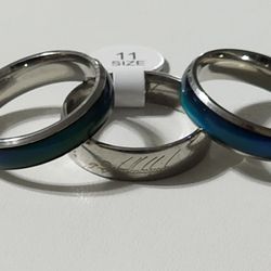 3 Size 11 Rings - Lord Of The Rings & Mood Rings 