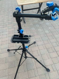 ZENY adjustable bike repair stand