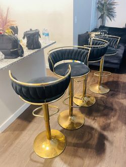 Set of 4 Bar Stools Swivel Adjustable Bar Velvet Chairs Modern Counter Height