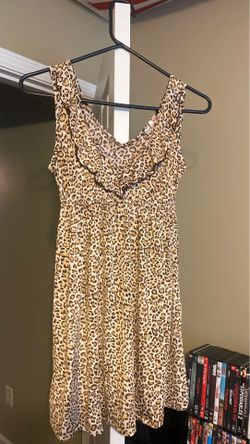 Women’s dress size small