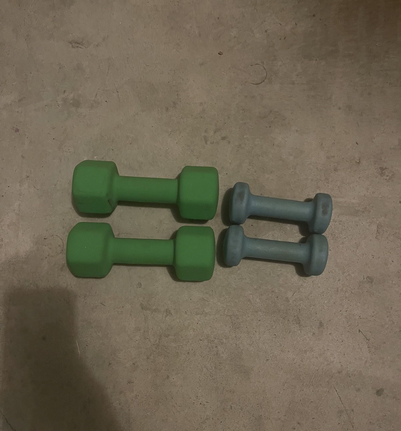 Set of 4 Weider 6lb and 2 lb Neoprene Dumbbells Hand Weights