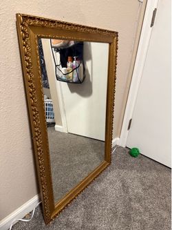 Wall Mirror 36 x 25 in