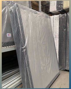 Queen size box spring
