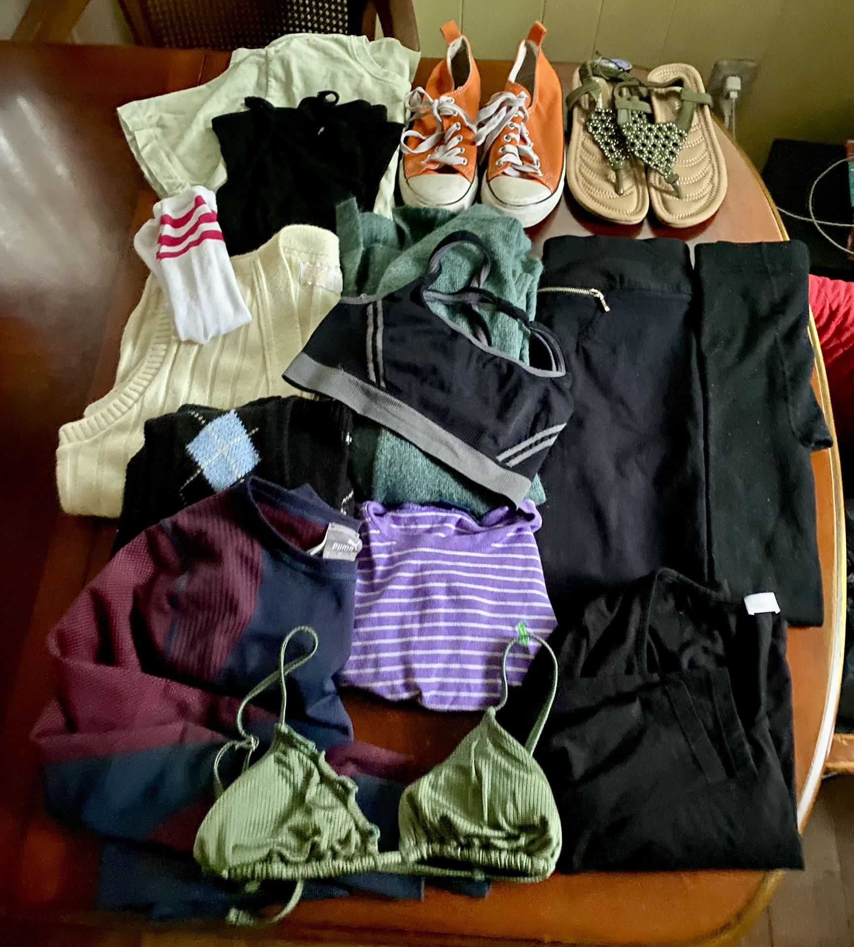 Women’s Size 4/6 Clothes & Shoes