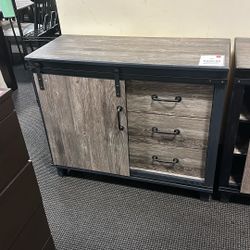 Media credenza
