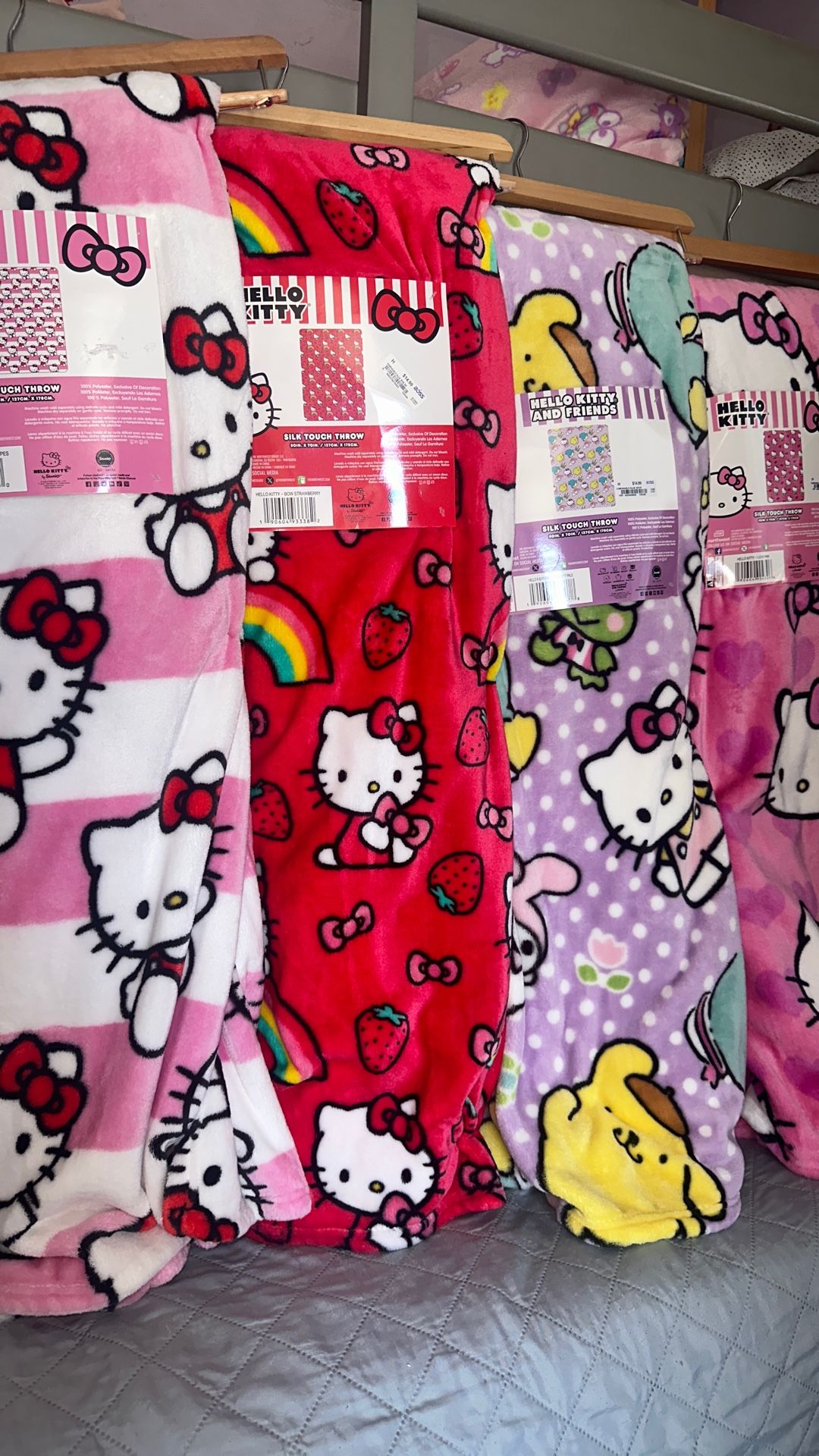 Hello Kitty Blanket 