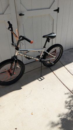 Mongoose 2.0 index bmx racing bike