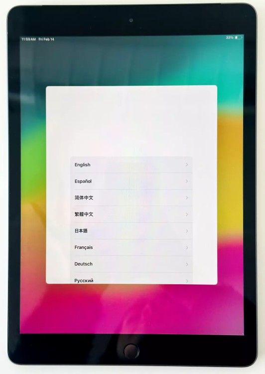 Apple iPad 7th Gen 32GB Model A2200 - Space Gray