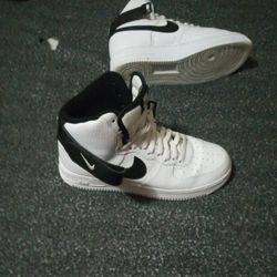  Air Force Ones 