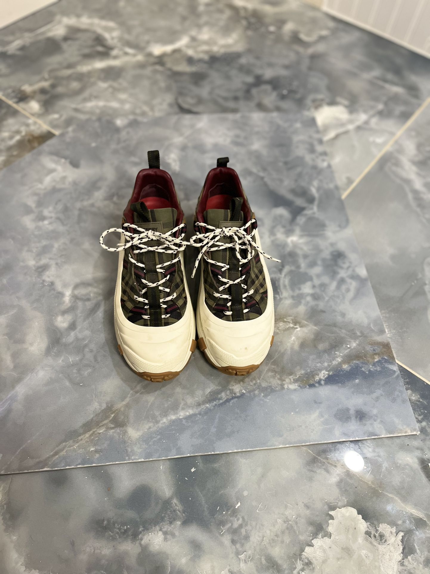 Burberry Arthur Check Military Green