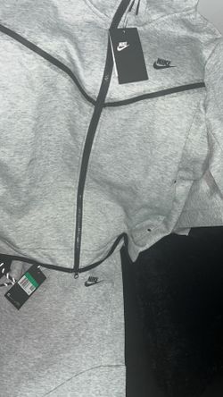 Nike Tech