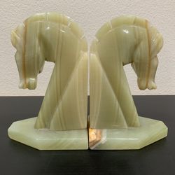 Onyx Chess Piece Bookends