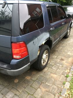 2003 Ford Explorer xlt