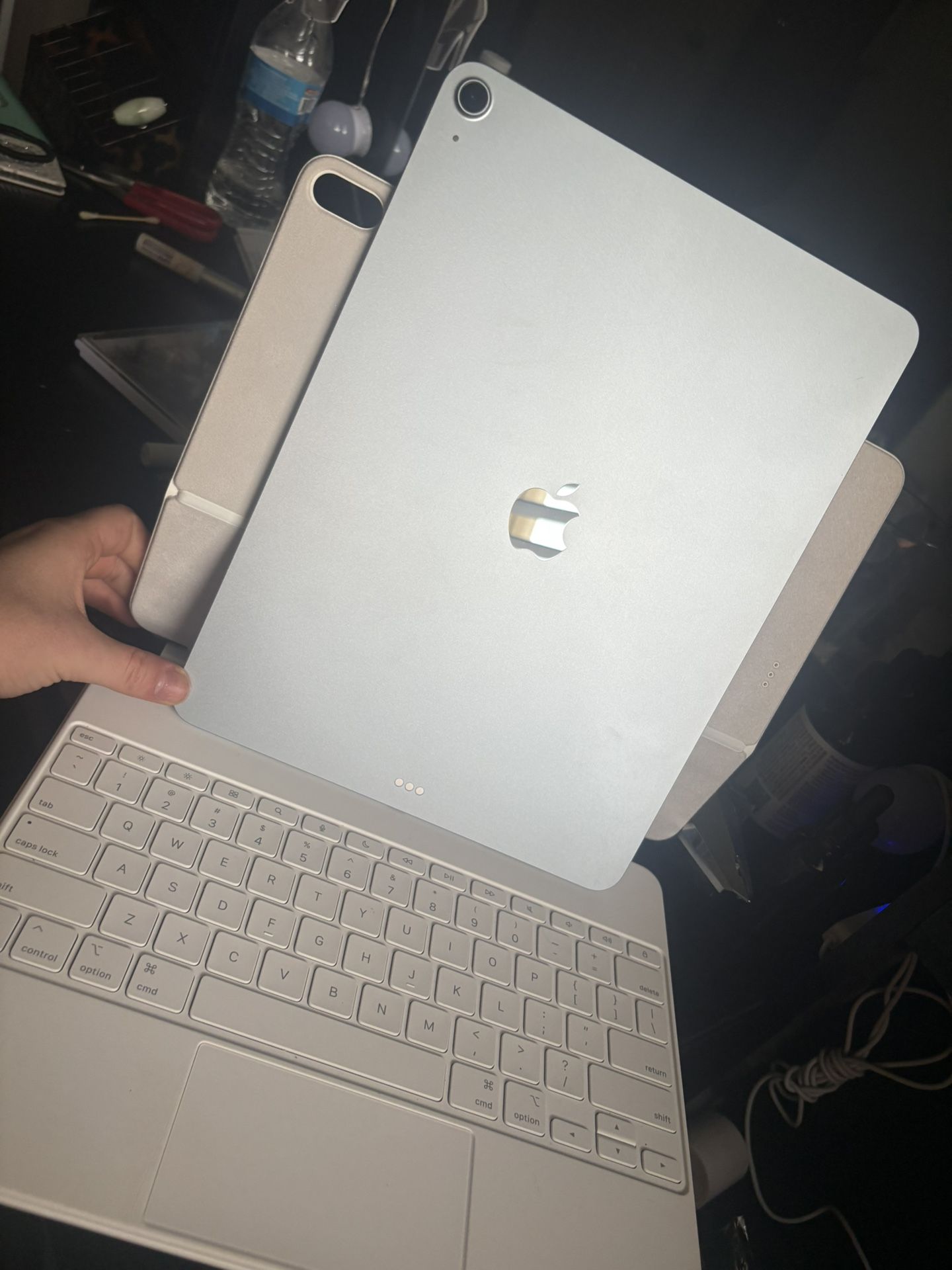 iPad Air 13 M3 And Apple Keyboard