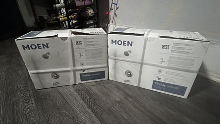 MOEN Findlay Single-Handle 6-Spray Tub and Shower Faucet  (Valve Included)