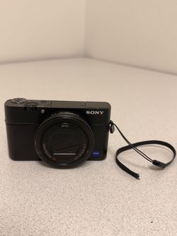 Sony Cyber-Shot DSC-RX100 IV RX100M4 20.0MP Flip Screen Digital Camera Only READ