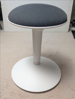 IKEA NILSERIK standing support stool