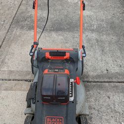 Battery Powered Lawn Mower 