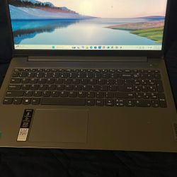 Hp laptop like new with charger