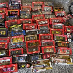 NASCAR Diecast Collection 1:24 – Racing Champions / Revell – Large Lot