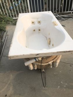 Jacuzzi 4 Sale