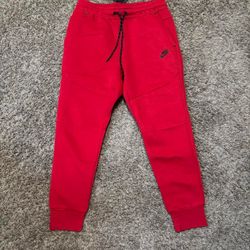 Nike tech sweats/joggers