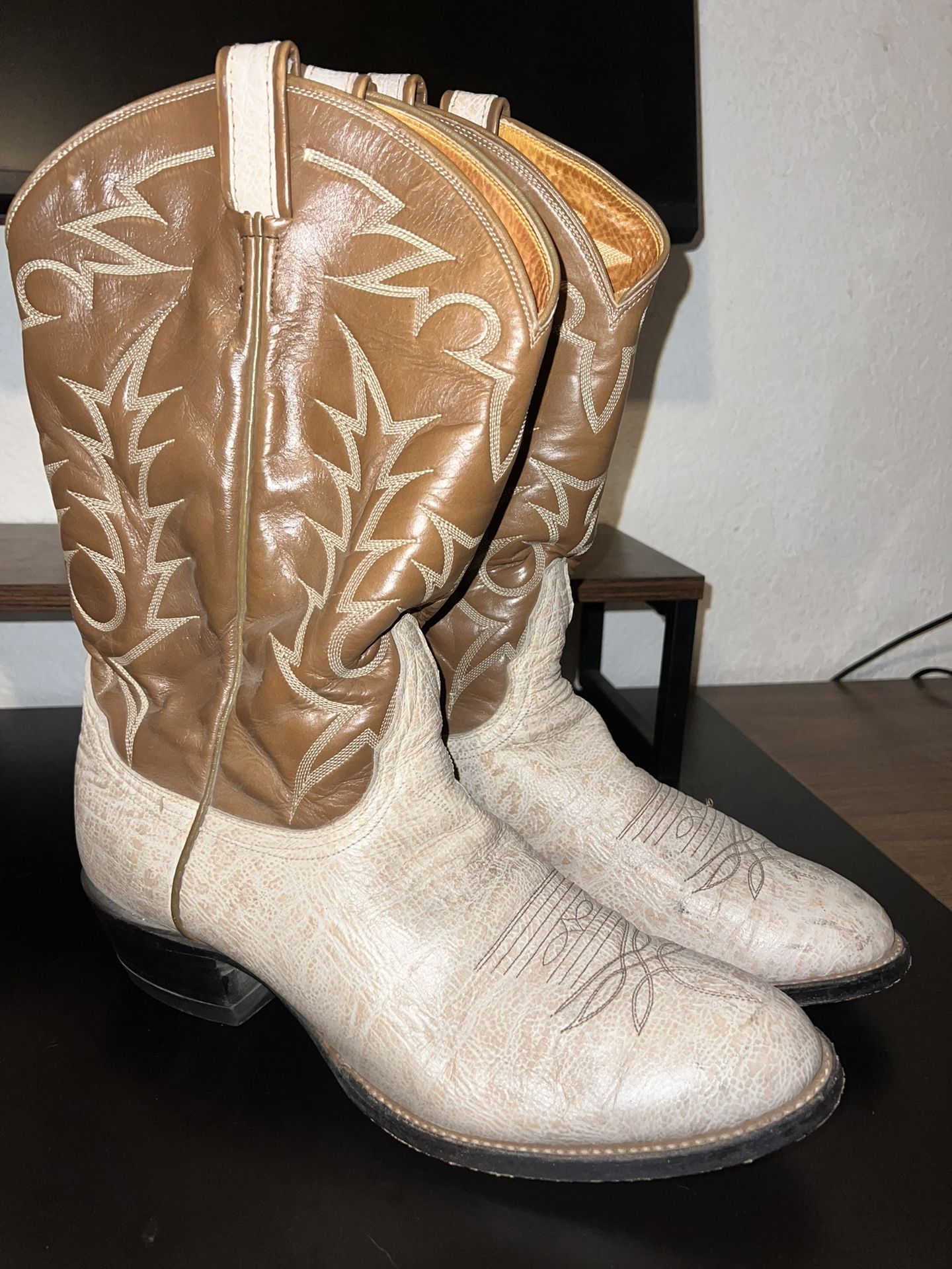 Tony Lama cowboy Boots Size 13 D