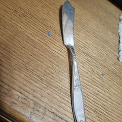 Rogers Brothers "Ambassador" Silverplate Butter Knife 