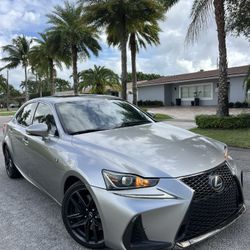 2017 Lexus Is200t