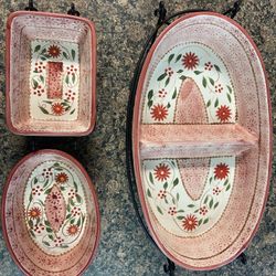 Temptations Old World Folk Art 3-piece bakeware set with a metal racks