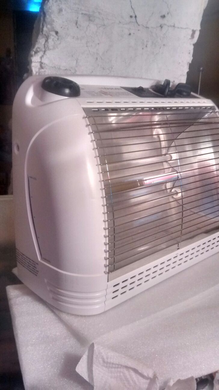 Marvin, Quartz 5460 Radiant Heater for Sale in Lynwood, IL - OfferUp