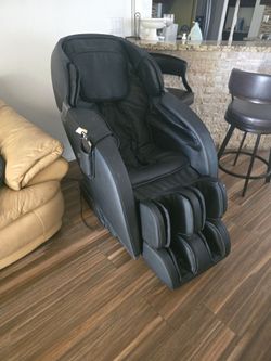 Insignia zero gravity 2 massage chair